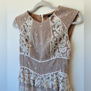 BCBG MAXAZRIA Kayla lace dress gown
